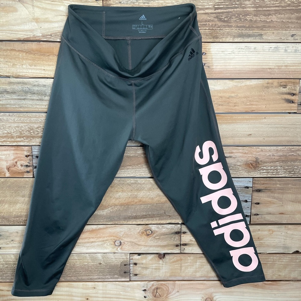 Workout capris